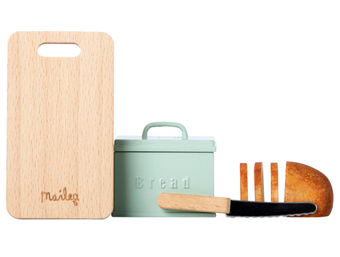 Miniature Bread Box W Cutting Board Knife