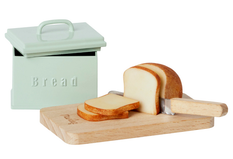 Miniature Bread Box W Cutting Board Knife
