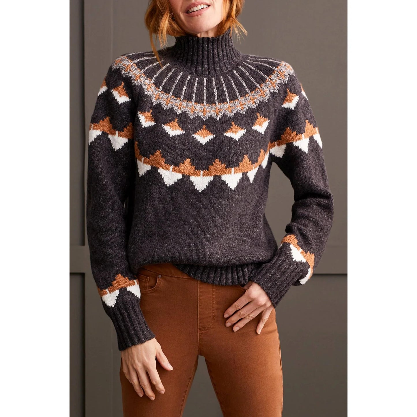 LONG SLEEVE INTARSIA SWEATER