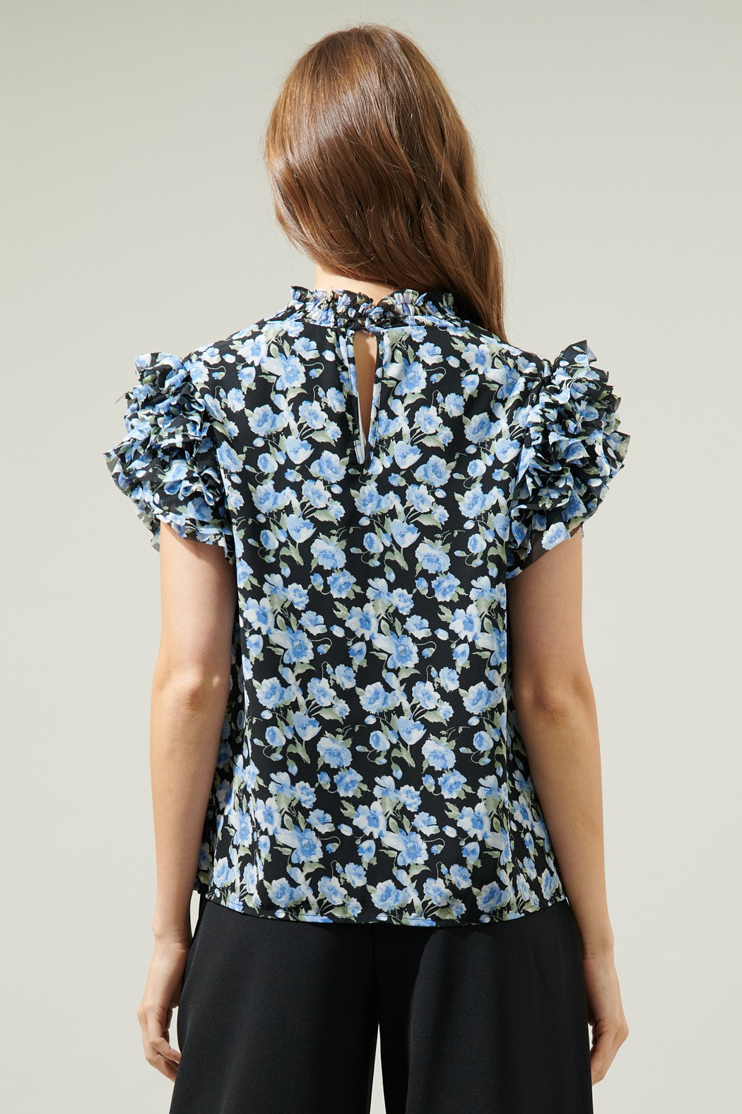 ENDLESS FLORAL MOCK NECK RUFFLE BLOUSE BLK/BLU