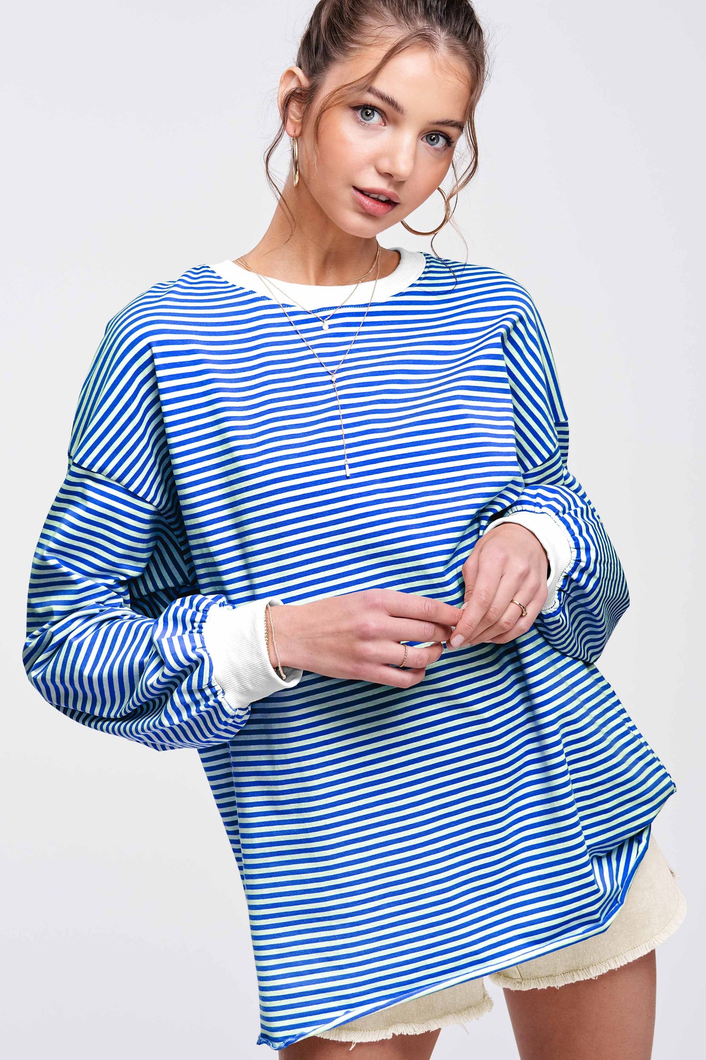 OVERSIZED STRIPED TOP