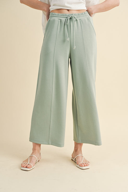 SCUBA CROP PANTS W/ SIDE SLITS