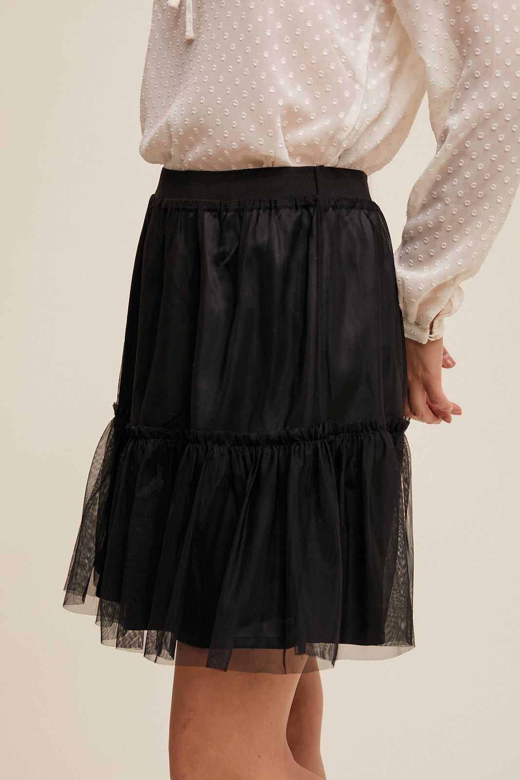 MESH RUFFLE TRIM MINI SKIRT