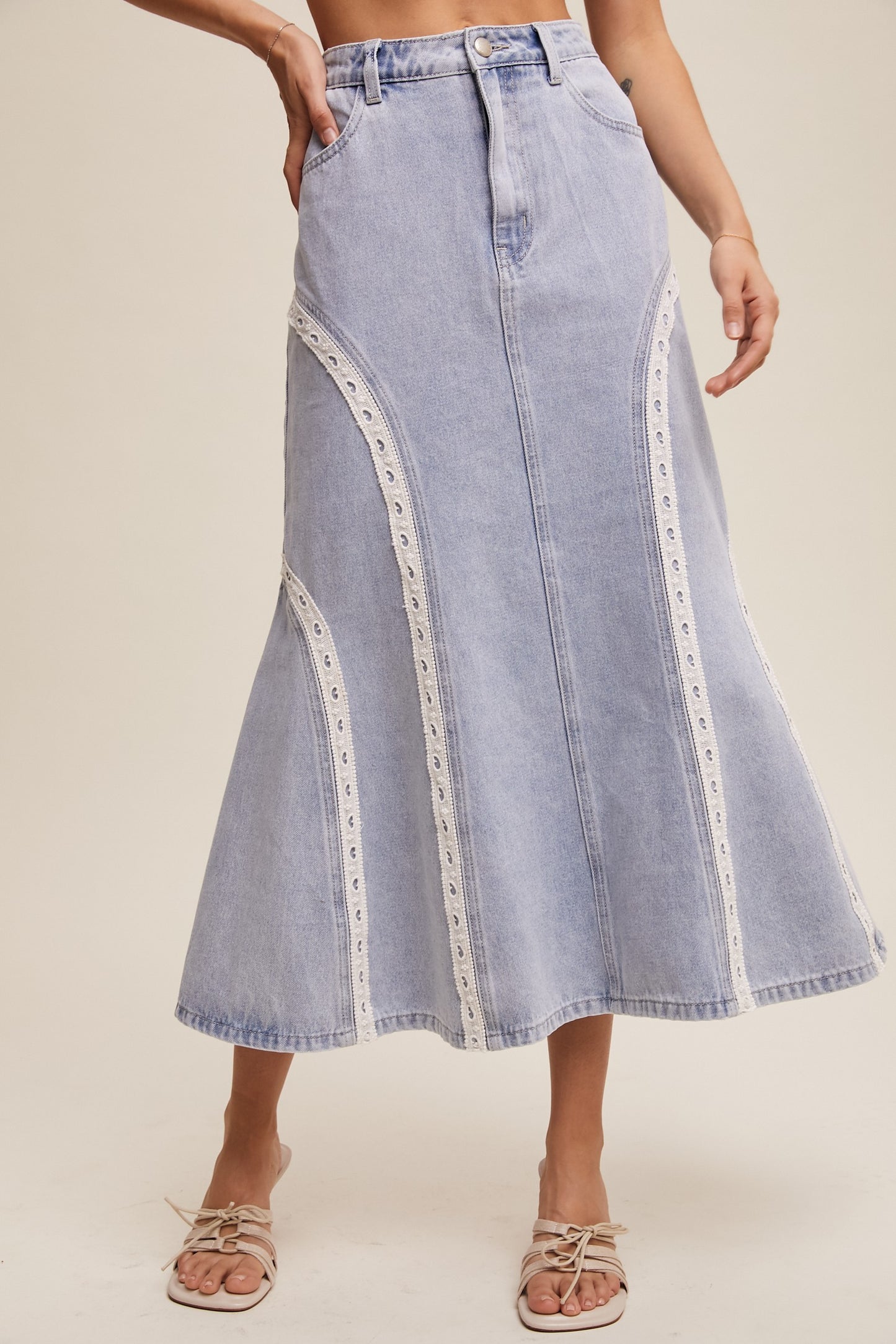 LACE DETAIL DENIM MAXI SKIRT