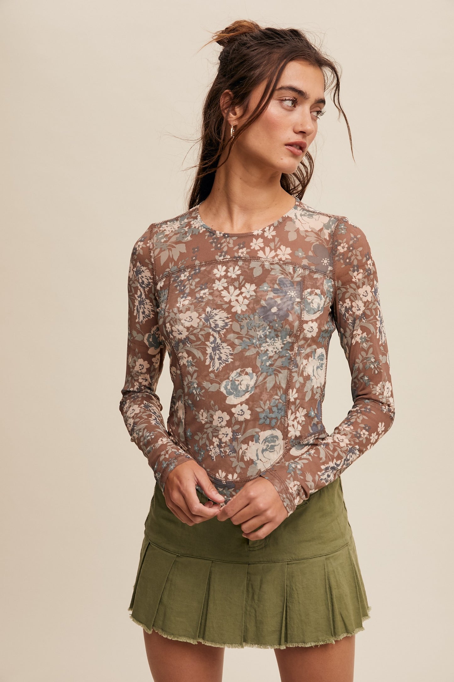 FLORAL PRINT MESH FITTED TOP