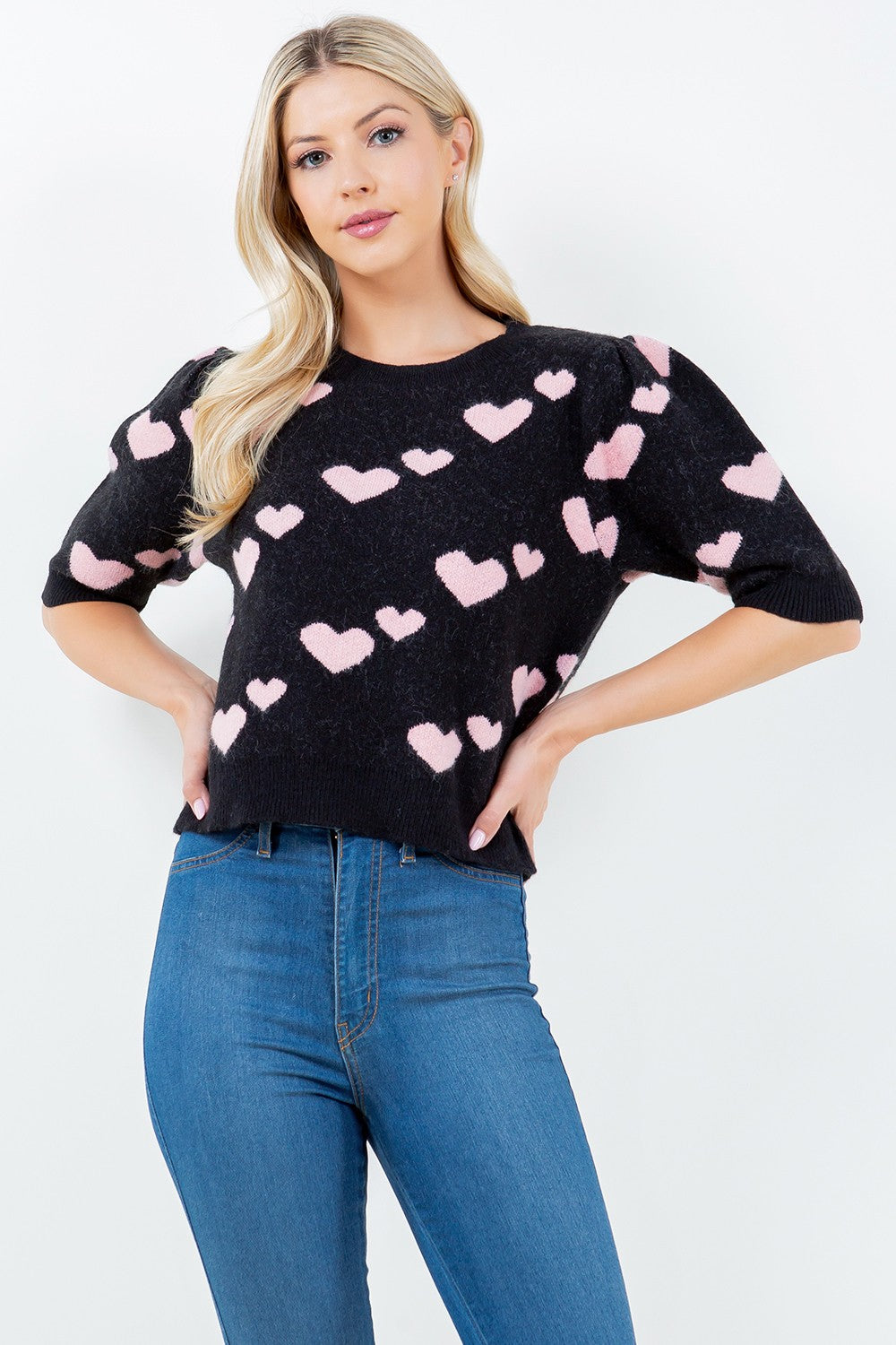 SHORT SLEEVE HEARTS SWEATER