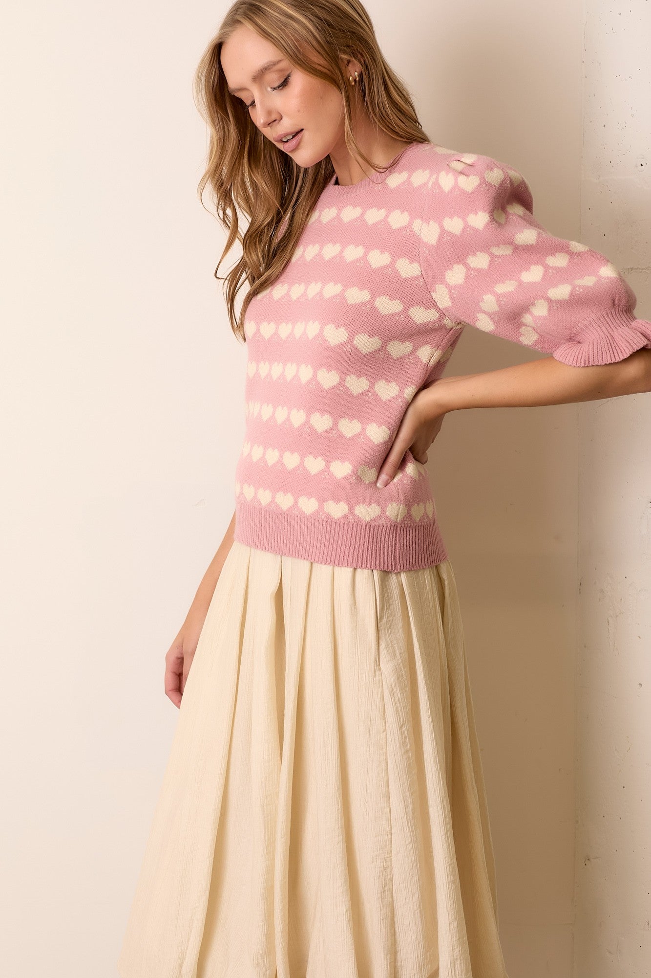 HEART STRIPE SWEATER