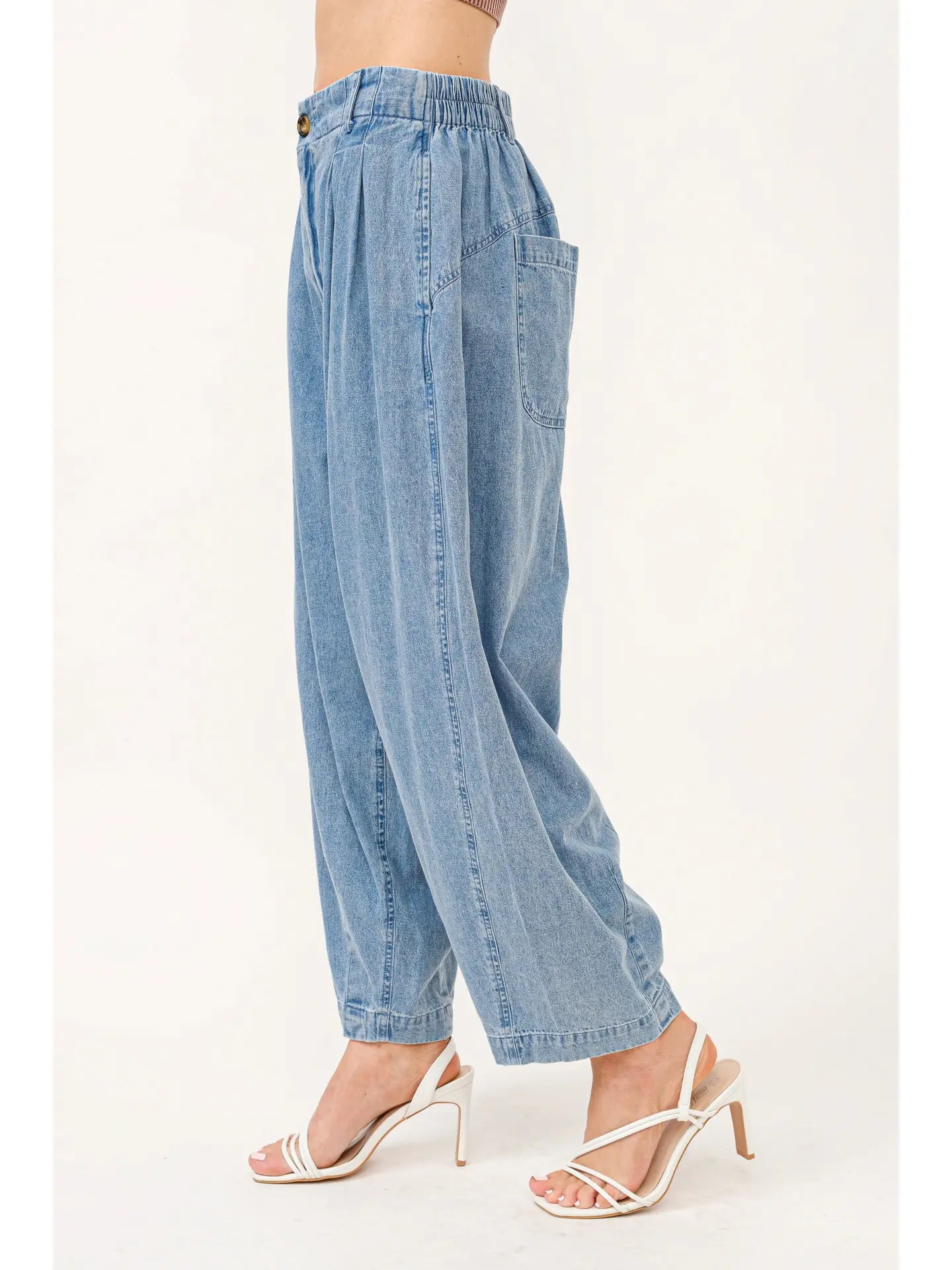 PLEATED BAGGY PANTS