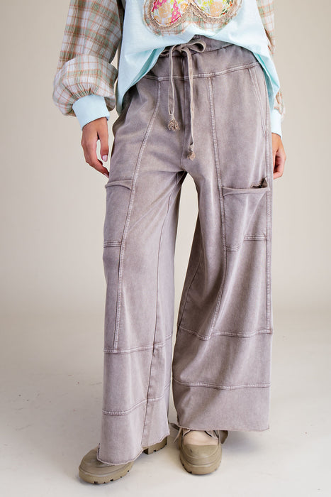 Mineral Washed Wide Leg Pant Mushroom