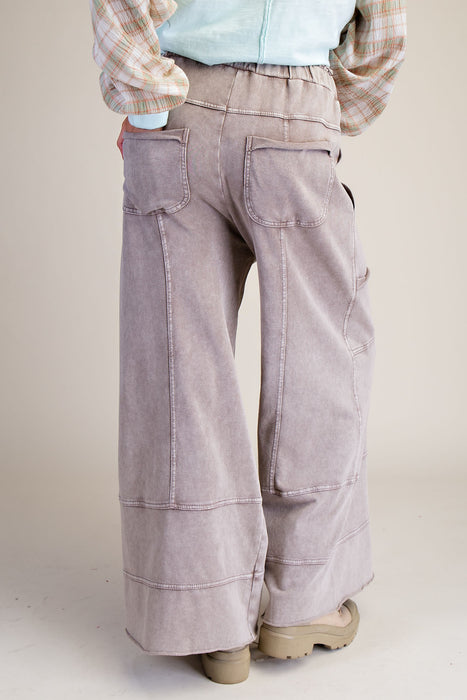 Mineral Washed Wide Leg Pant Mushroom