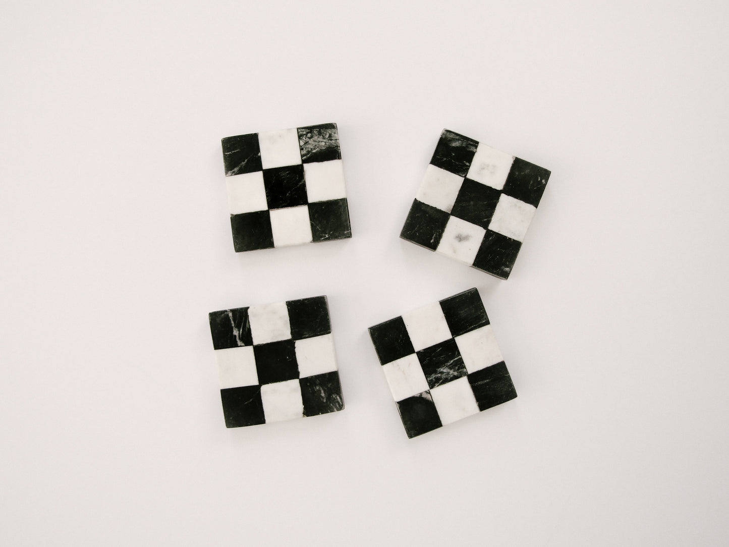 SQUARE CHECKERED COASTER SET