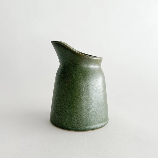 STONEWARE CREAMER/PITCHER 5"