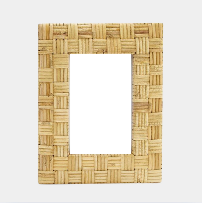 Criss Cross Weave Frame Medium