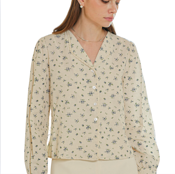 SUBTLE FLORAL PATTERENED BUTTON-UP BLOUSE