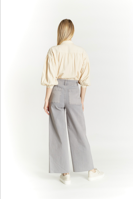 High Rise Jean True Grey