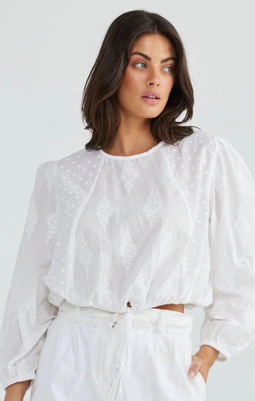 WHITE EMBDRY HARMONY TOP