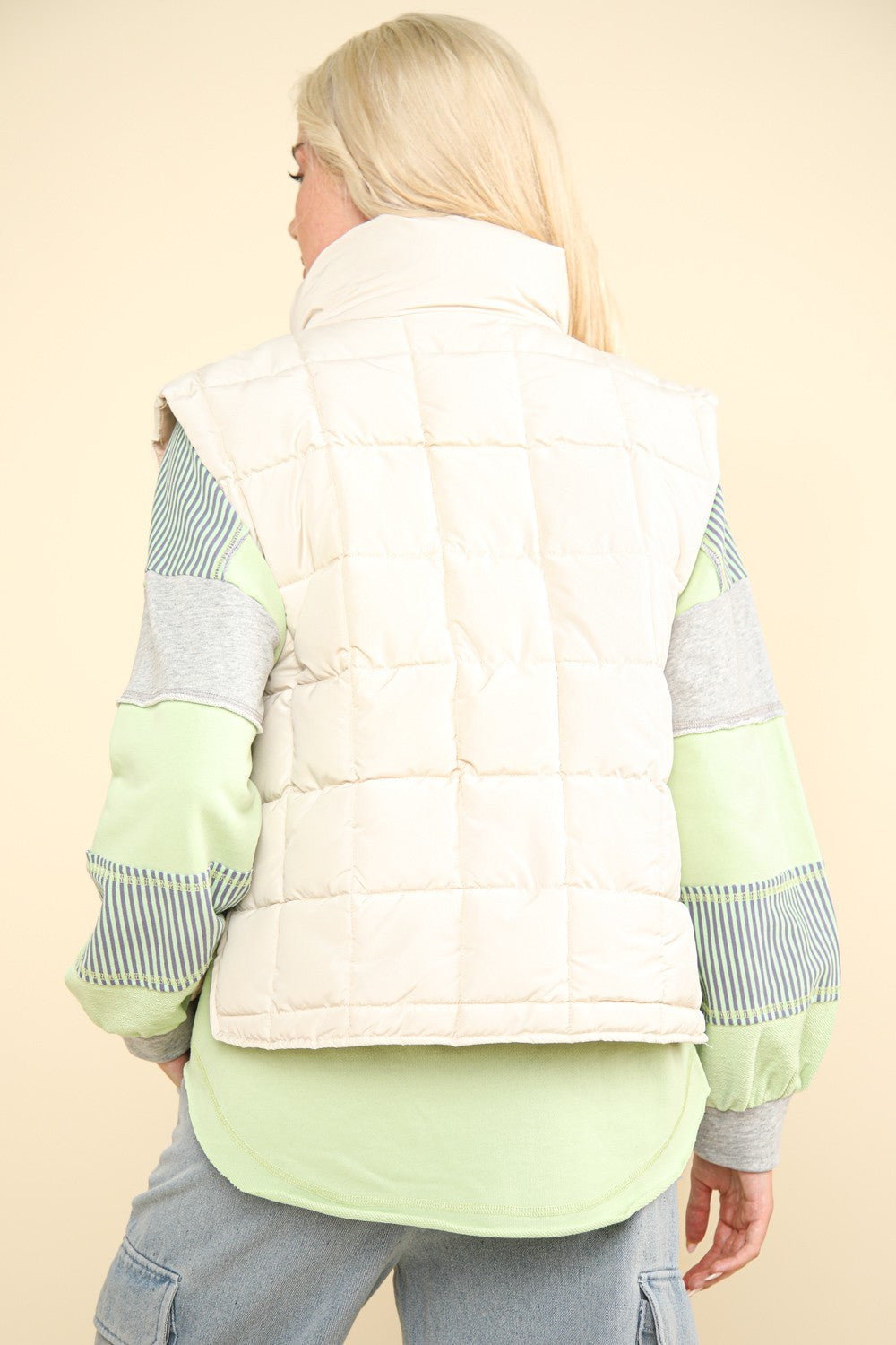 ZIP UP PUFFY VEST