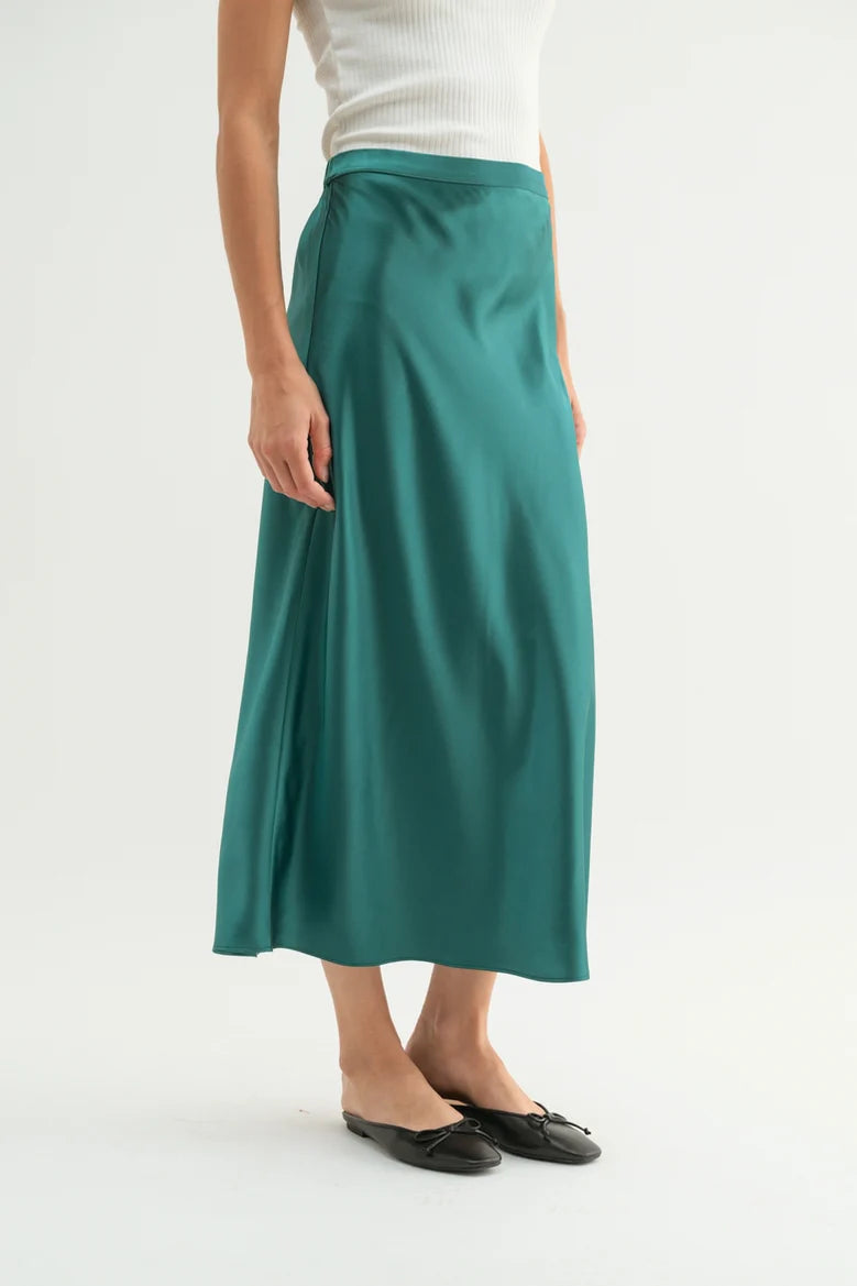 BASIC SATIN MIDI SKIRT