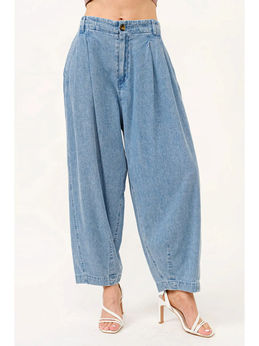 PLEATED BAGGY PANTS