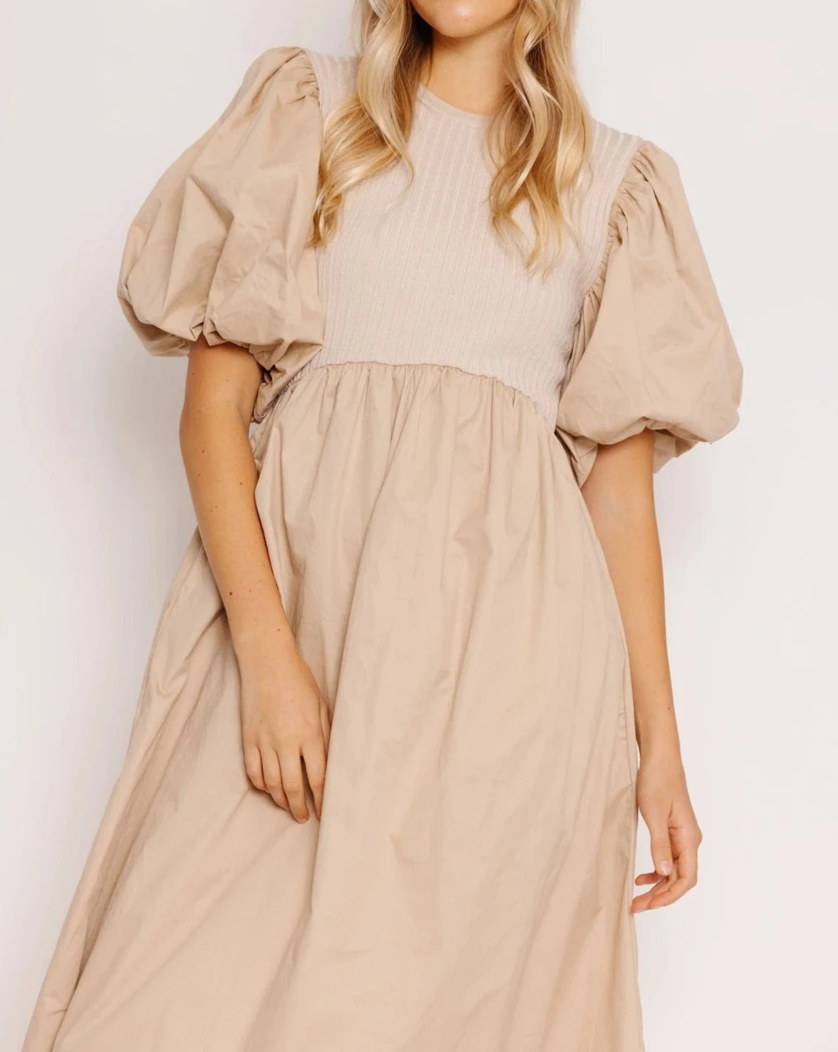 KENZIE MIDI DRESS WITH PUFF SLEEVE