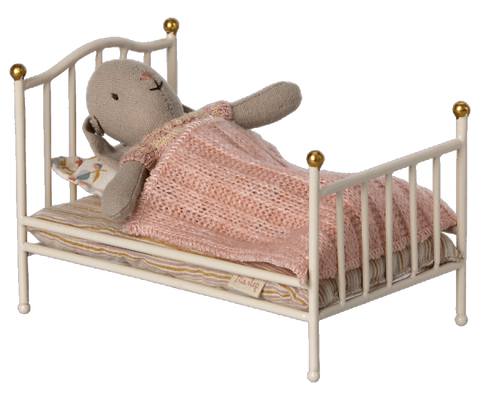 Vintage Bed Mouse Off White
