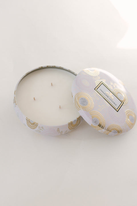 3 WICK CANDLE IN DECORATIVE TIN
